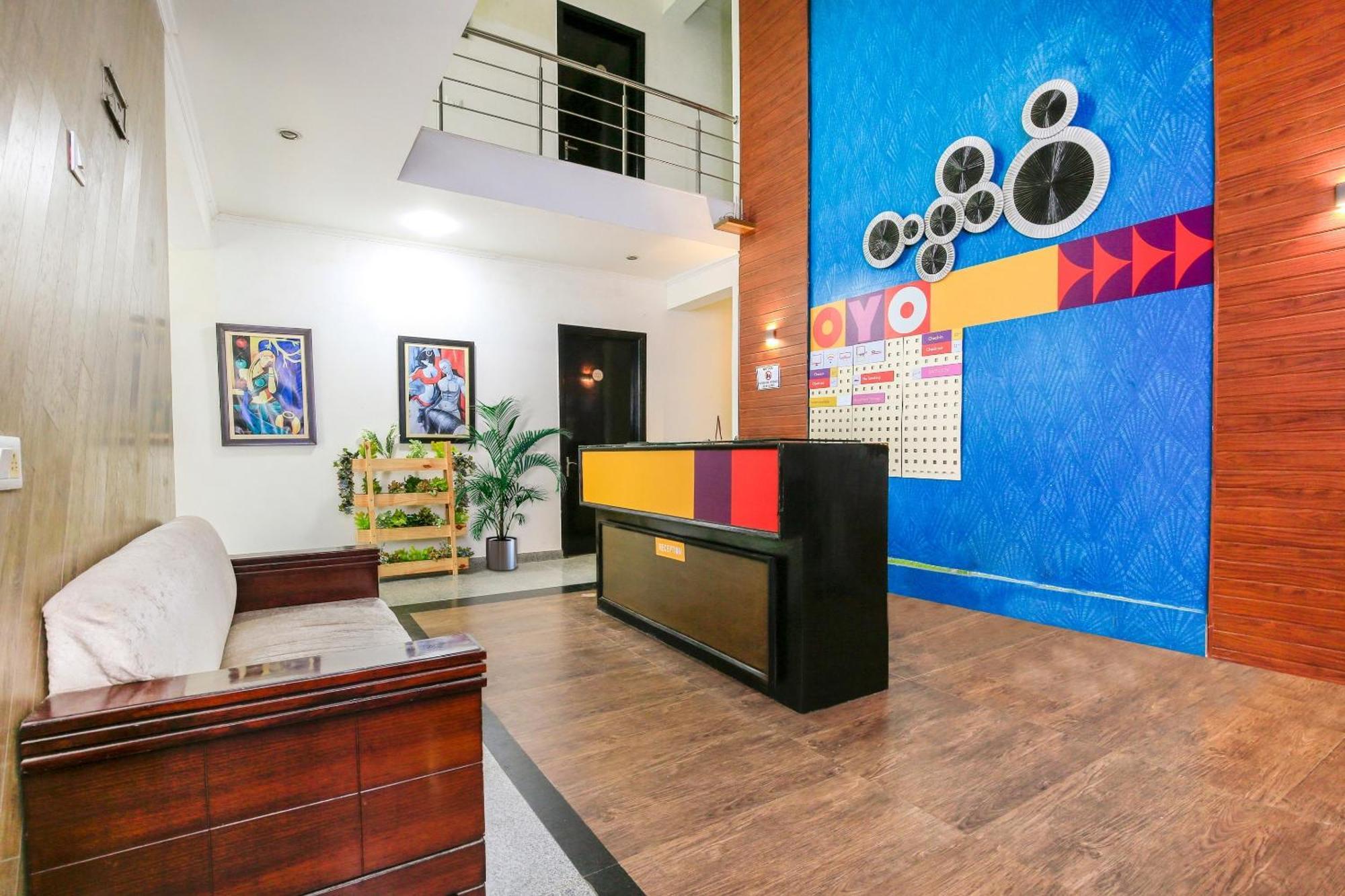 Hotel O Golf Stays Near Aravali Biodiversity Park 古尔冈 外观 照片
